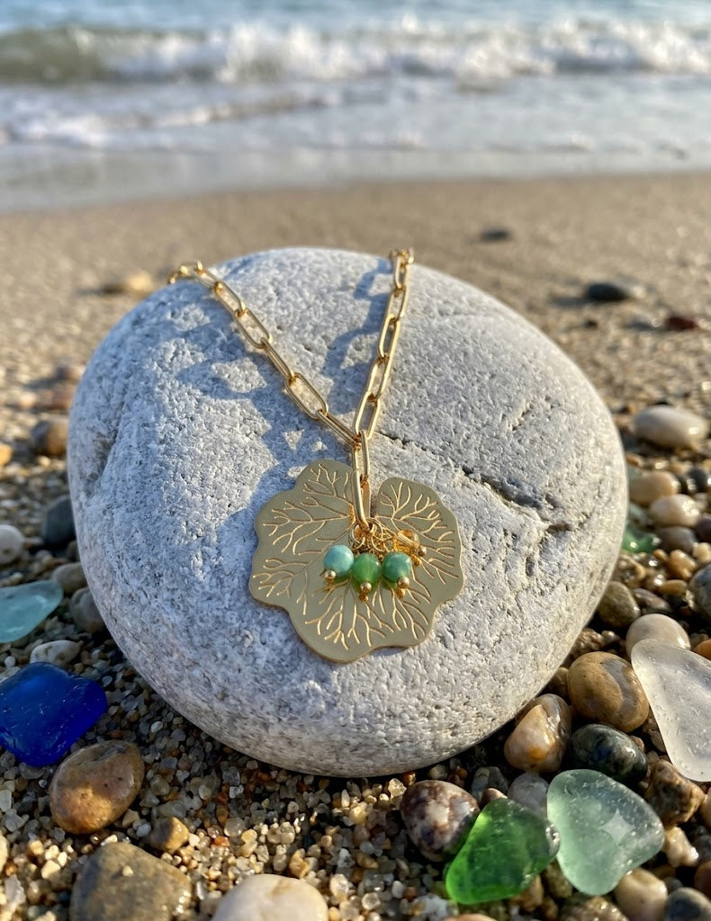 Eva Charm in clips chain