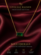 Bold Emerald necklace