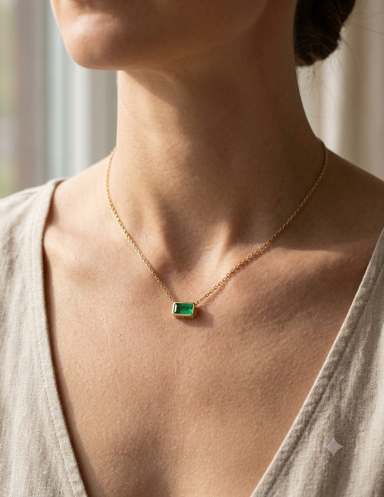 Bold Emerald necklace