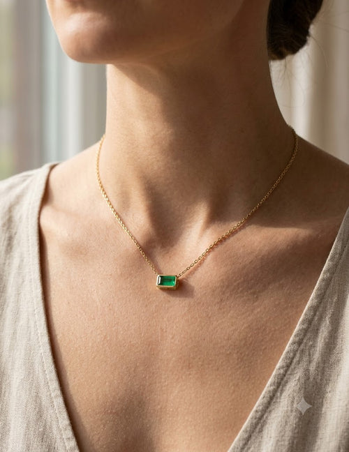 Bold Emerald necklace