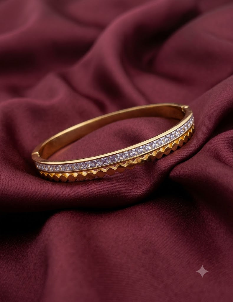 Panache Bracelet