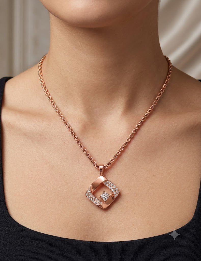 Rubix Pendent in Rope chain