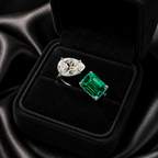 Toi et Moi Ring with Emerald and Tear White stone